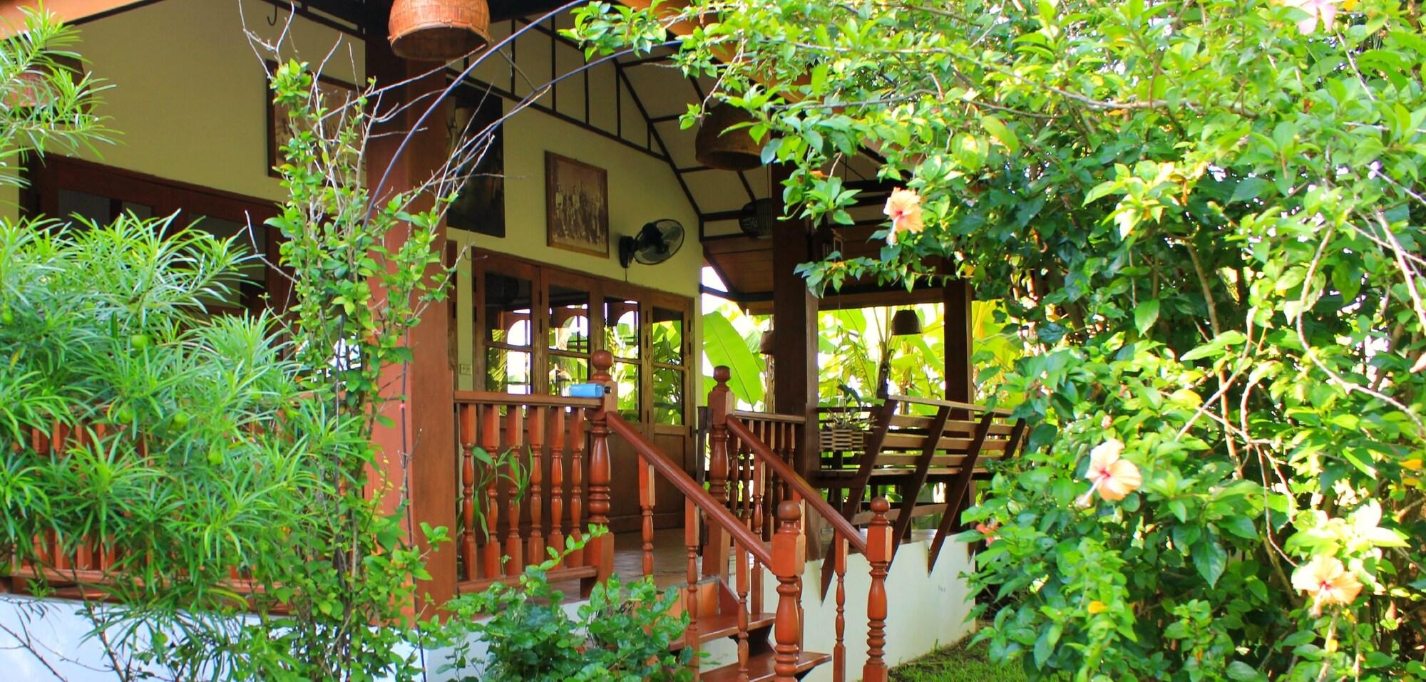 Hotel Secret Garden Chiangmai à San Kamphaeng Extérieur photo