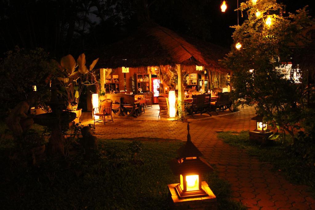 Hotel Secret Garden Chiangmai à San Kamphaeng Extérieur photo