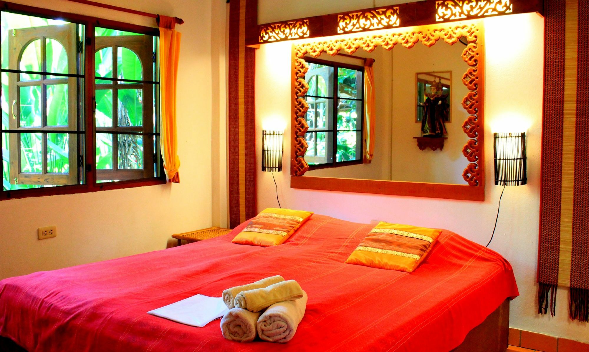 Hotel Secret Garden Chiangmai à San Kamphaeng Extérieur photo